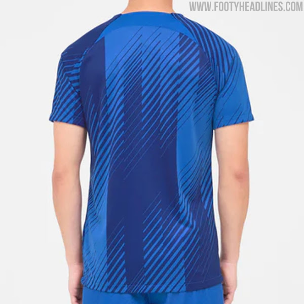 FC Barcelona 23-24 Away Kit Released - Retro Crest - Footy Headlines
